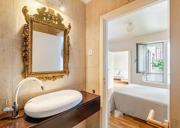 Old Porto-foz Design Flat Near The And Douro River Porto