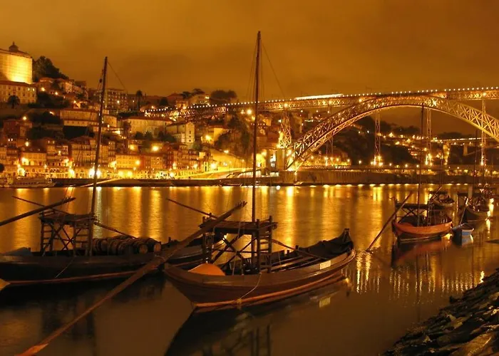 Old Porto-foz Design Flat Near The And Douro River Porto